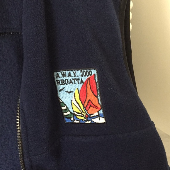 Fleece vests - Picture 2 of 5